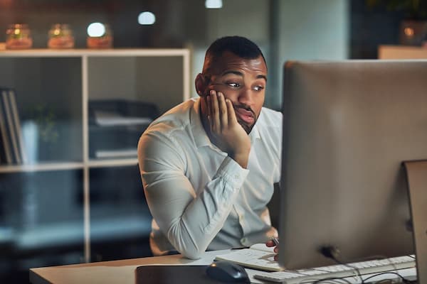 Top-trends-and-challenges-set-to-shape-UK-SMEs-in-2025