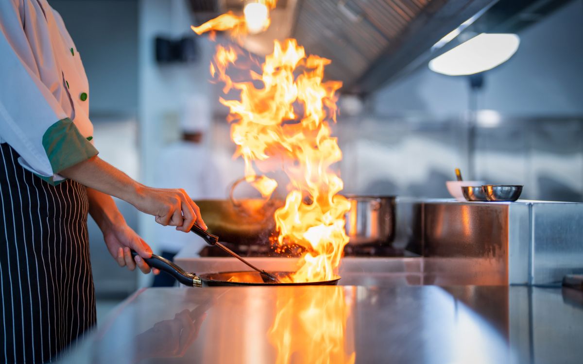 Common cash flow challenges every restaurant business faces